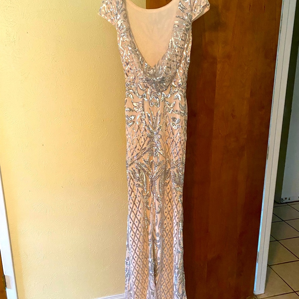 Formal gown XS size light cream with silver sequins